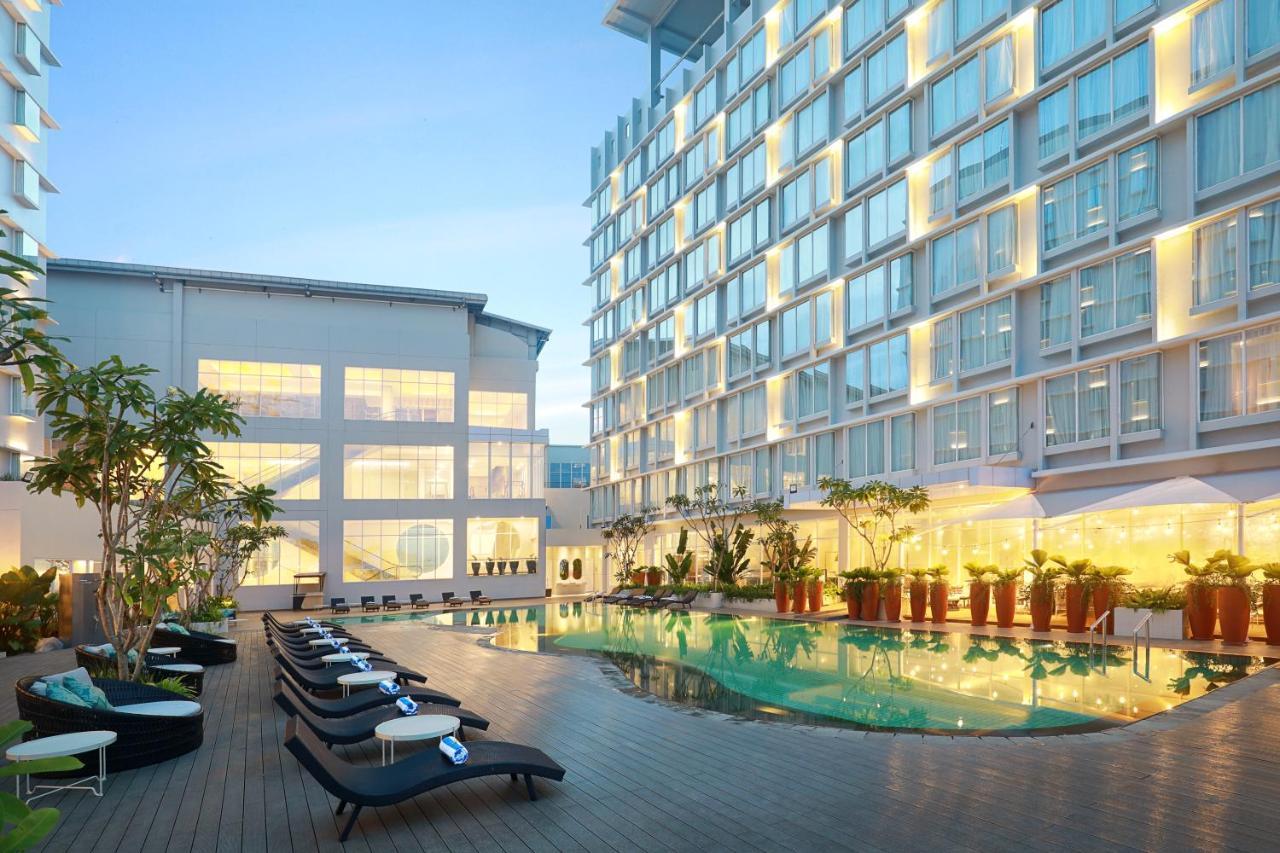 Mercure Samarinda Exterior photo