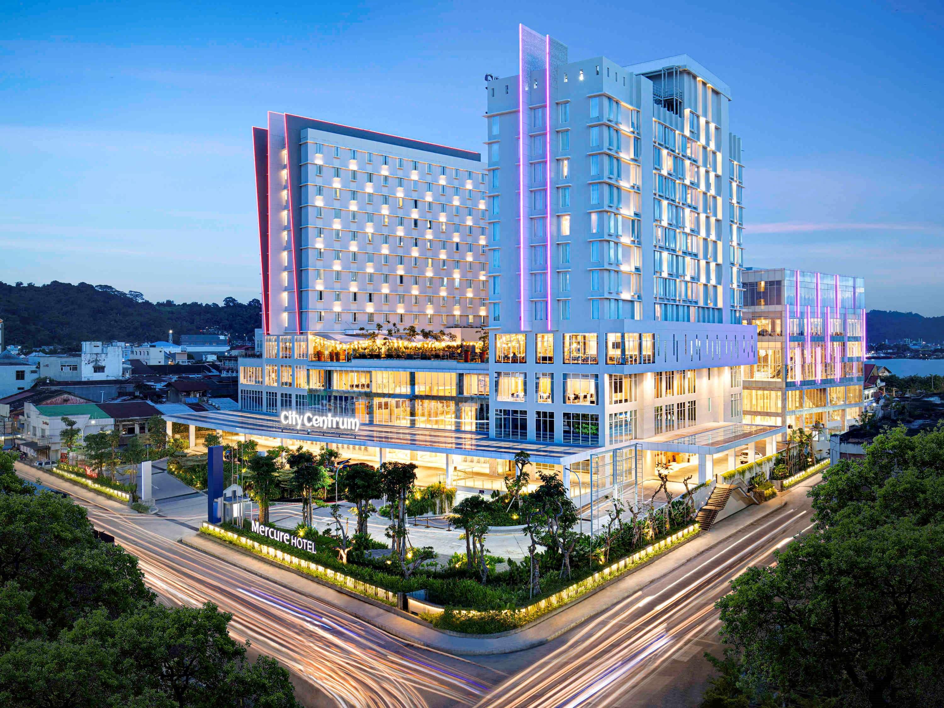 Mercure Samarinda Exterior photo