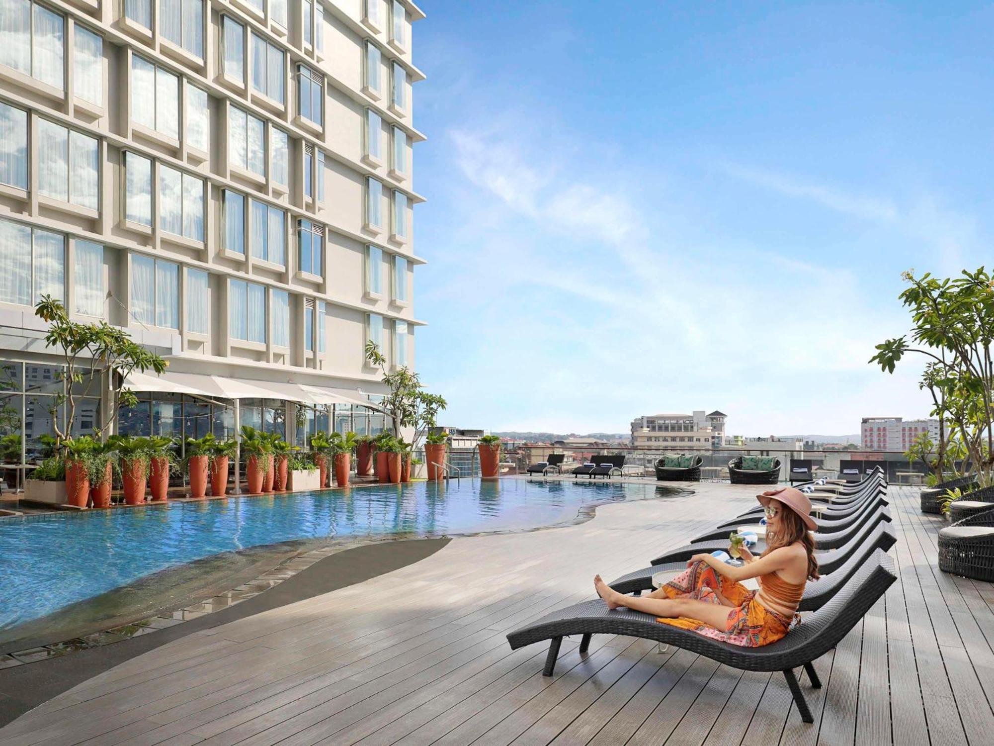 Mercure Samarinda Exterior photo
