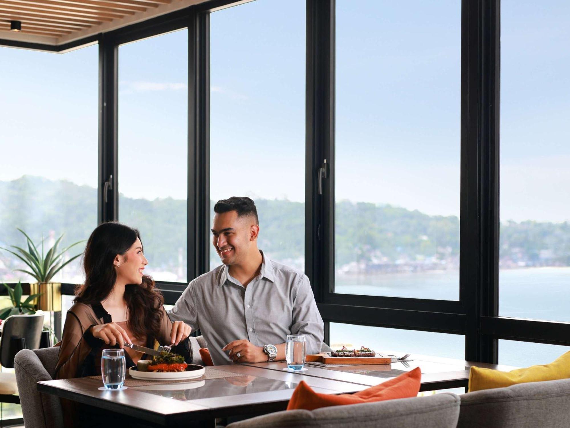 Mercure Samarinda Exterior photo