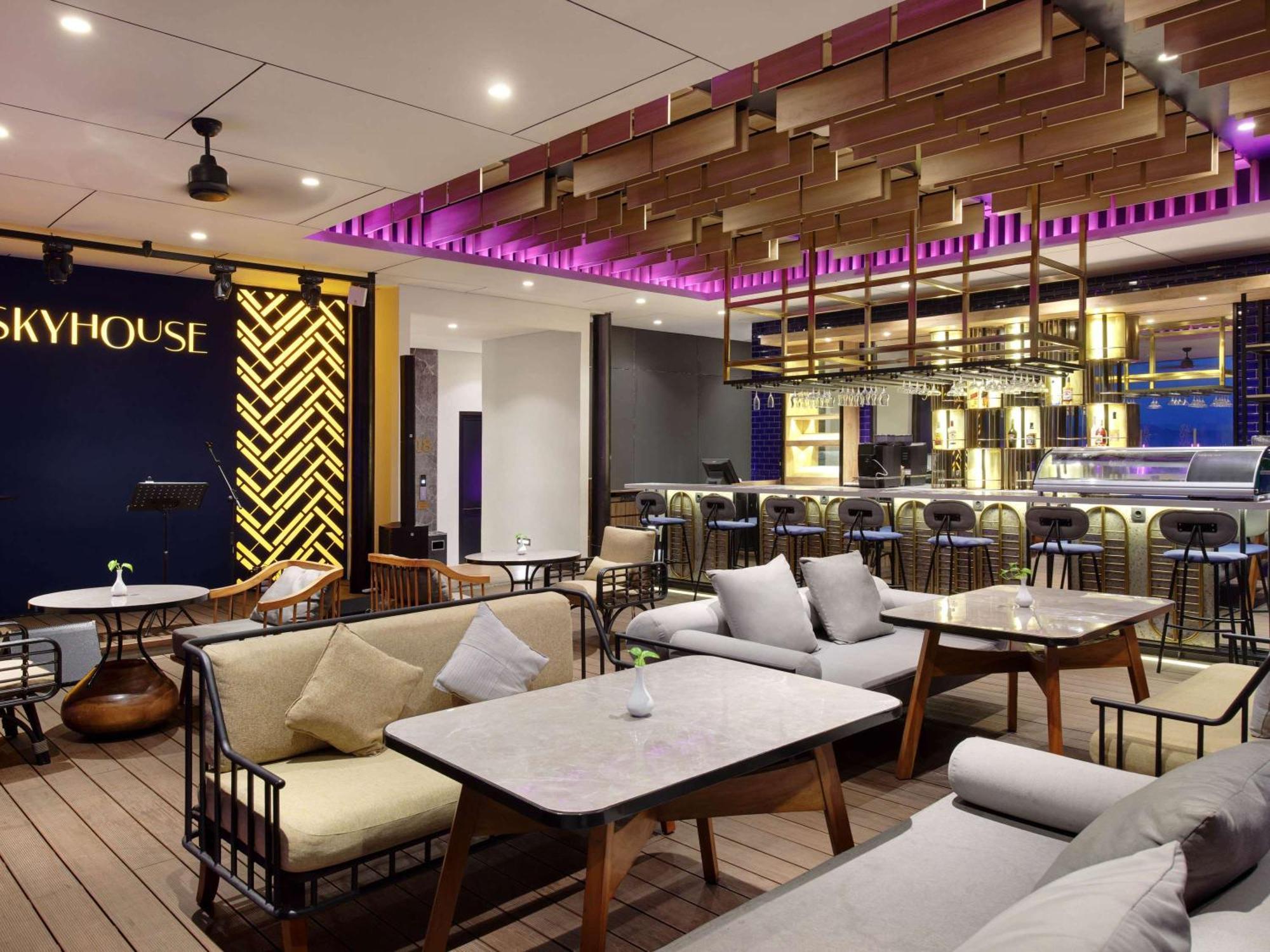 Mercure Samarinda Exterior photo